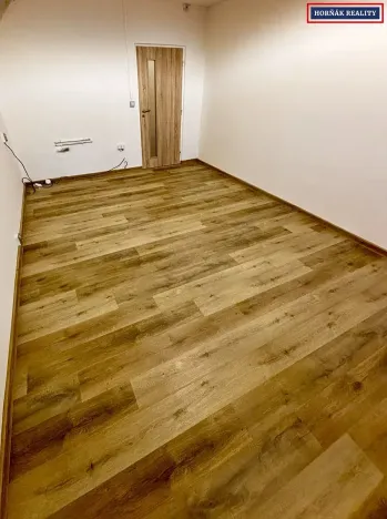 Prodej bytu 1+kk, Praha - Kobylisy, Kyselova, 26 m2