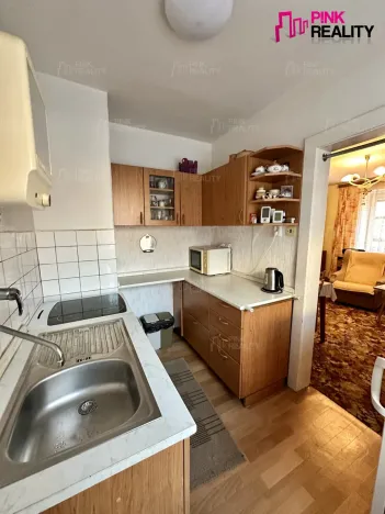 Prodej bytu 4+1, Broumov - Kolonie 5.května, Družstevní, 74 m2