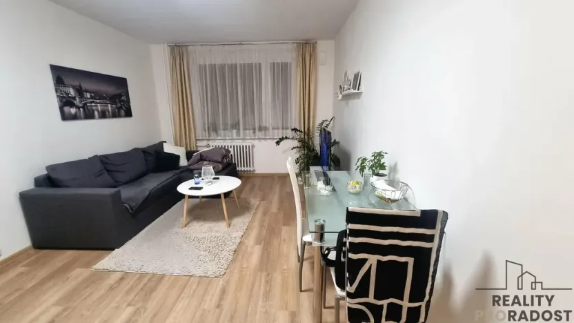 Pronájem bytu 1+kk, Moravský Krumlov, Sídliště, 30 m2
