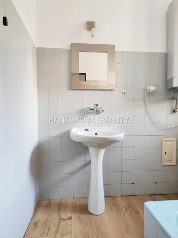 Pronájem bytu 1+kk, České Budějovice - České Budějovice 3, Jírovcova, 35 m2