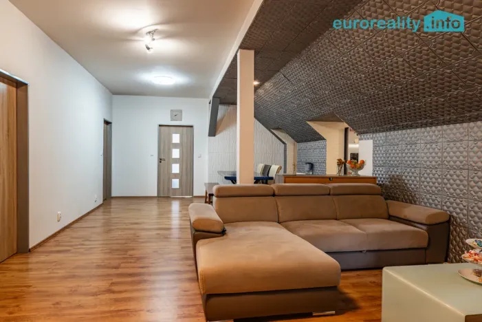 Prodej rodinného domu, Velká Hleďsebe, Havlíčkova, 229 m2