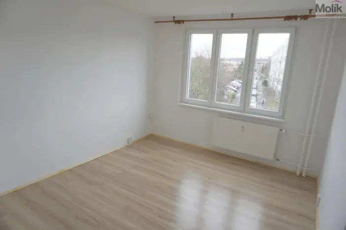 Pronájem bytu 1+1, Chomutov, Matěje Kopeckého, 36 m2