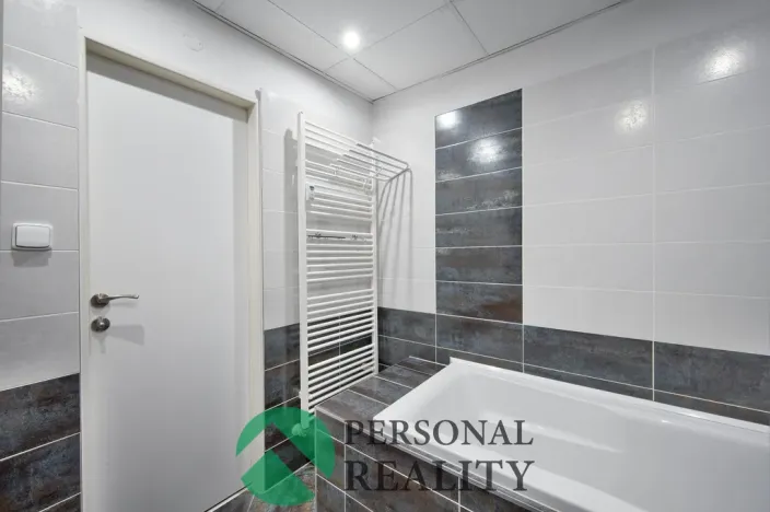 Prodej bytu 4+1, Mariánské Lázně, Anglická, 152 m2