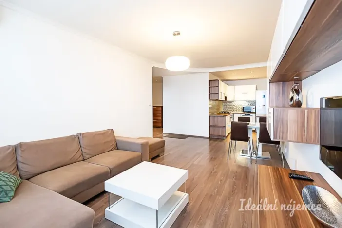 Pronájem bytu 3+kk, Praha - Letňany, Malkovského, 67 m2