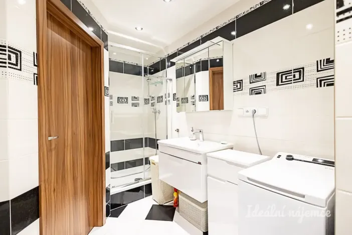 Pronájem bytu 3+kk, Praha - Letňany, Malkovského, 67 m2