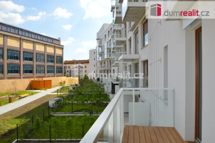 Pronájem bytu 1+kk, Praha - Košíře, Naskové, 30 m2