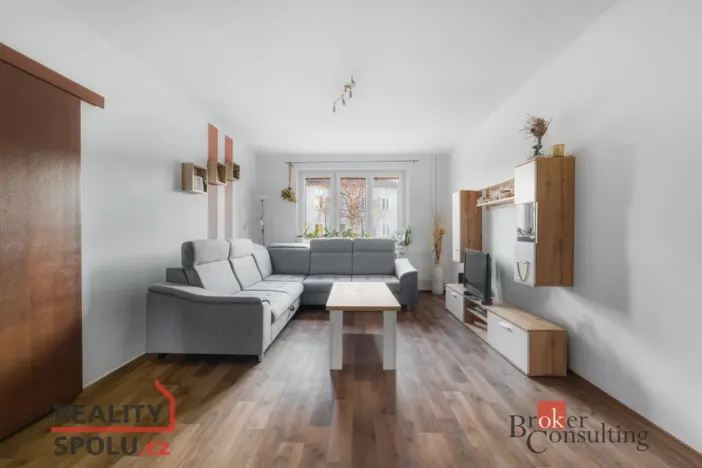 Prodej bytu 2+1, Klatovy - Klatovy II, Pod Koníčky, 54 m2