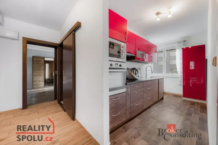 Prodej bytu 2+1, Klatovy - Klatovy II, Pod Koníčky, 54 m2