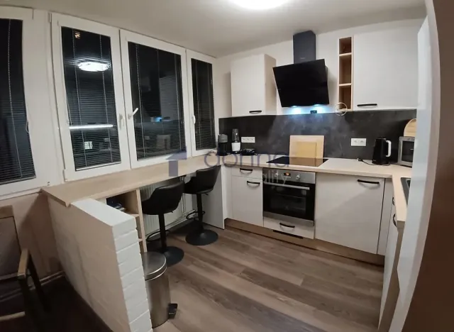 Pronájem bytu 3+kk, Praha, K Olympiku, 68 m2