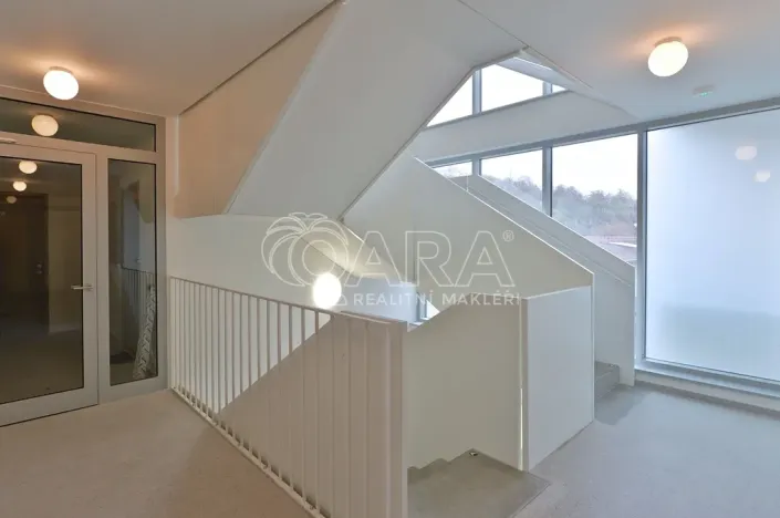 Pronájem bytu 2+kk, Praha - Žižkov, Hartigova, 39 m2