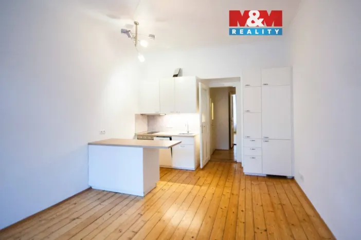 Pronájem bytu 2+kk, Praha - Vršovice, Holandská, 46 m2