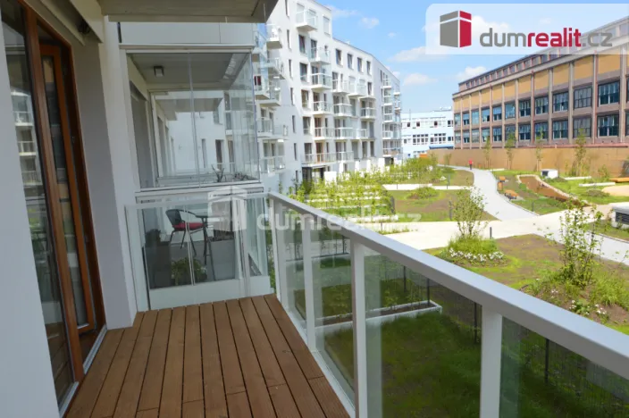 Pronájem bytu 1+kk, Praha - Košíře, Naskové, 30 m2