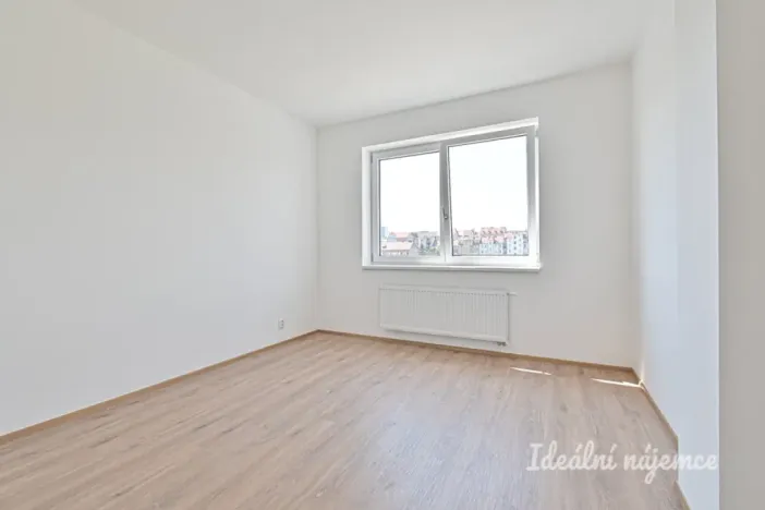 Pronájem bytu 2+kk, Brno, Střední, 60 m2