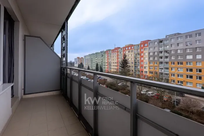 Pronájem bytu 1+kk, Praha - Horní Měcholupy, Hornoměcholupská, 32 m2
