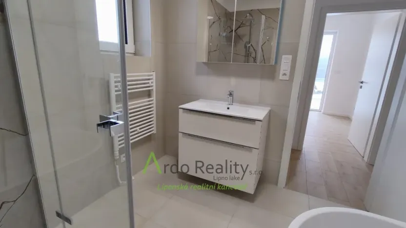 Pronájem rodinného domu, Frymburk, 97 m2