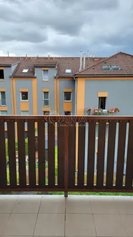 Pronájem bytu 2+kk, Milovice - Mladá, Kaštanová, 74 m2