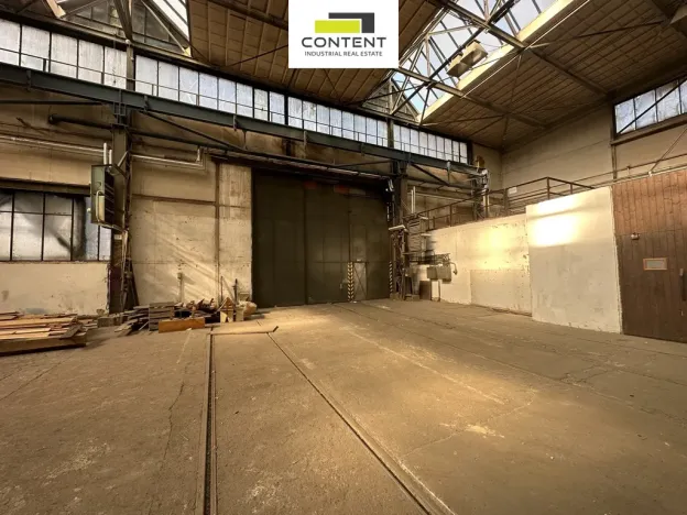 Pronájem výrobních prostor, Plzeň - Skvrňany, 1009 m2