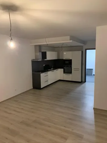 Pronájem bytu 2+kk, Pardubice - Zelené Předměstí, Pod Vinicí, 67 m2