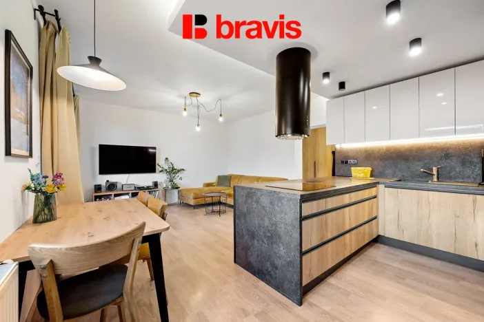 Prodej bytu 3+kk, Holubice, 97 m2