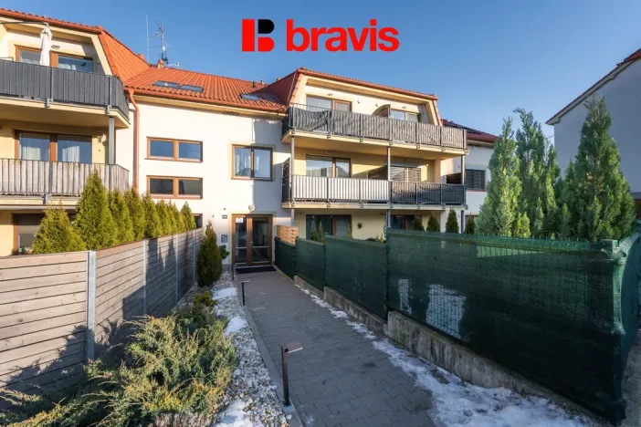 Prodej bytu 3+kk, Holubice, 97 m2