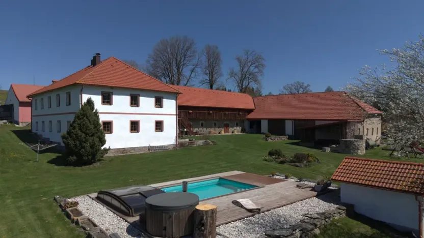 Prodej rodinného domu, Frymburk, 1140 m2