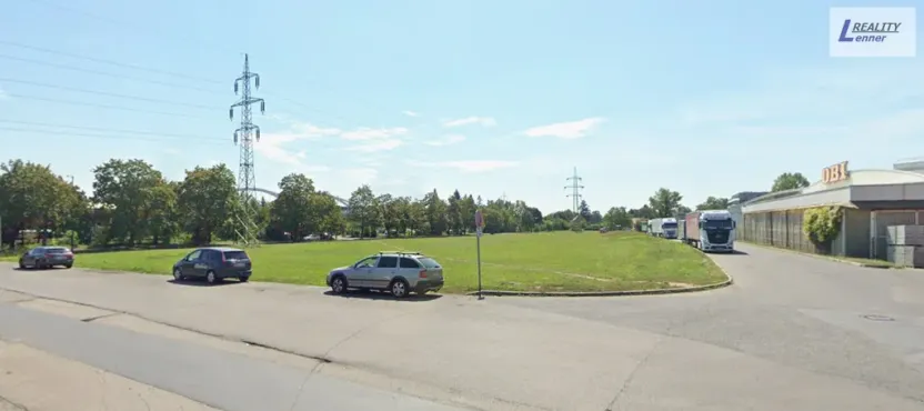 Prodej komerčního pozemku, Praha, 8990 m2