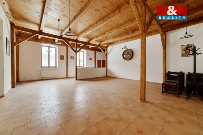 Prodej restaurace, Stráž nad Ohří - Boč, 500 m2