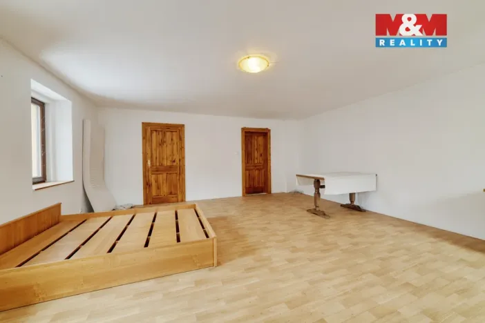 Prodej rodinného domu, Stráž nad Ohří - Boč, 500 m2