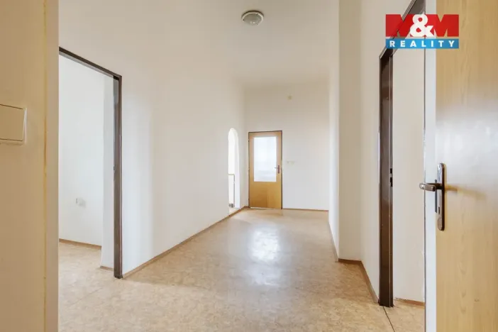 Pronájem bytu 3+1, Nový Bor, Palackého, 100 m2