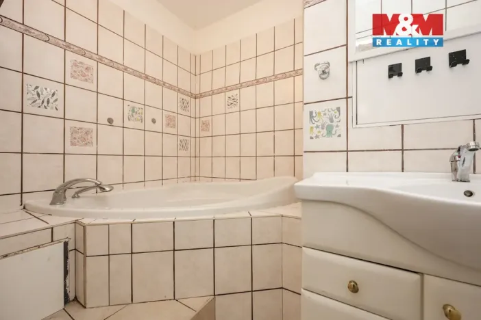 Prodej bytu 4+1, Přerov - Přerov II-Předmostí, Tyršova, 94 m2