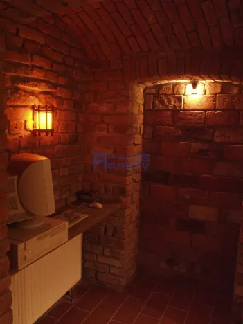 Pronájem obchodního prostoru, Hradec Králové, Tomkova, 60 m2