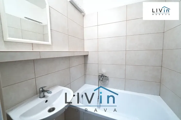 Pronájem bytu 2+1, Olomouc, U místní dráhy, 52 m2