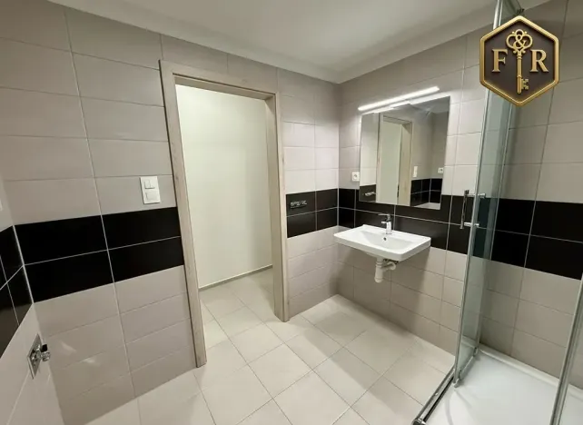 Prodej bytu 2+1, Rosice, Na Vyhlídce, 50 m2