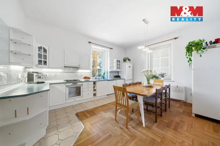 Prodej rodinného domu, Loštice, Trávník, 182 m2