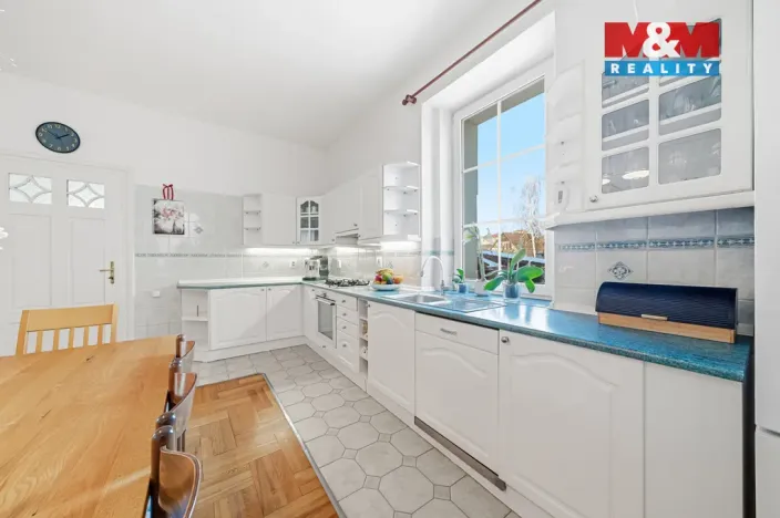 Prodej rodinného domu, Loštice, Trávník, 182 m2