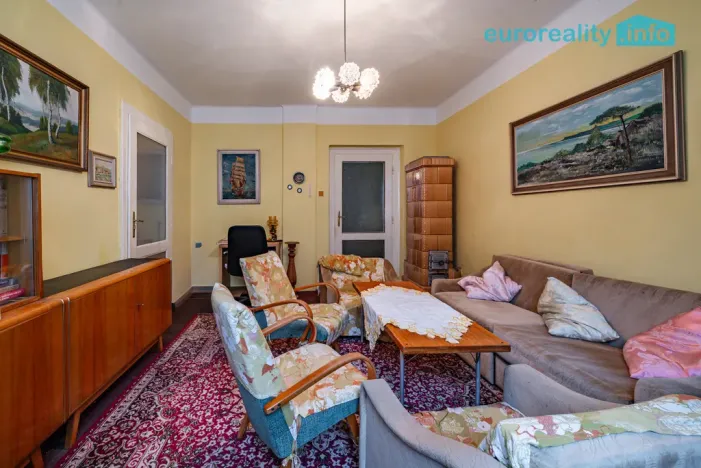 Prodej rodinného domu, Cheb, Vančurova, 329 m2