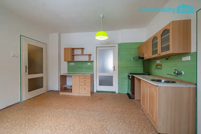 Prodej rodinného domu, Cheb, Vančurova, 329 m2