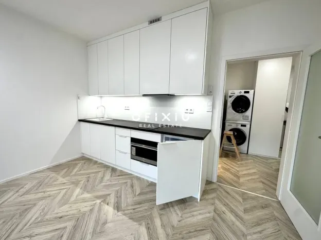 Pronájem bytu 1+kk, Brno, Cejl, 38 m2