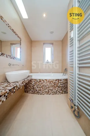 Prodej bytu 2+1, Ostrava, Edisonova, 66 m2