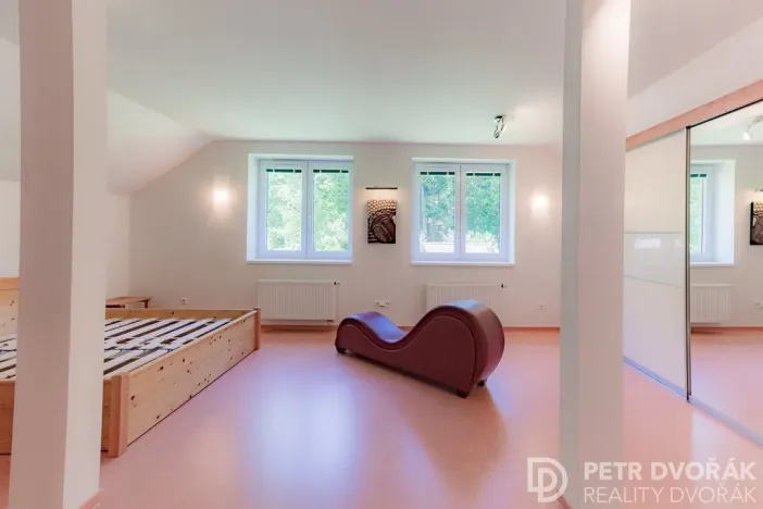 Pronájem rodinného domu, Mníšek pod Brdy, Na Vyhlídce, 176 m2