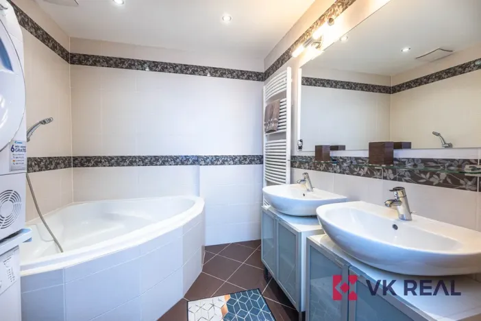 Pronájem bytu 3+kk, Praha - Zličín, Sazovická, 78 m2