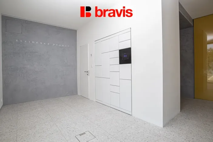 Pronájem kanceláře, Brno - Komín, Bystrcká, 57 m2