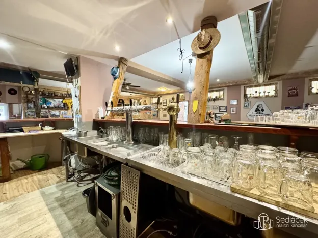 Pronájem obchodního prostoru, Sokolov, Gagarinova, 166 m2