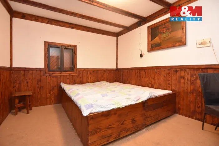 Prodej chaty, Káraný, 43 m2