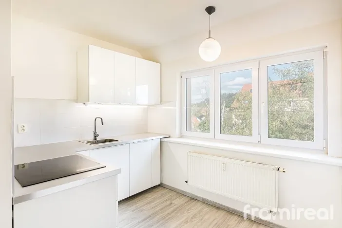 Pronájem bytu 3+kk, Kuřim, Školní, 71 m2