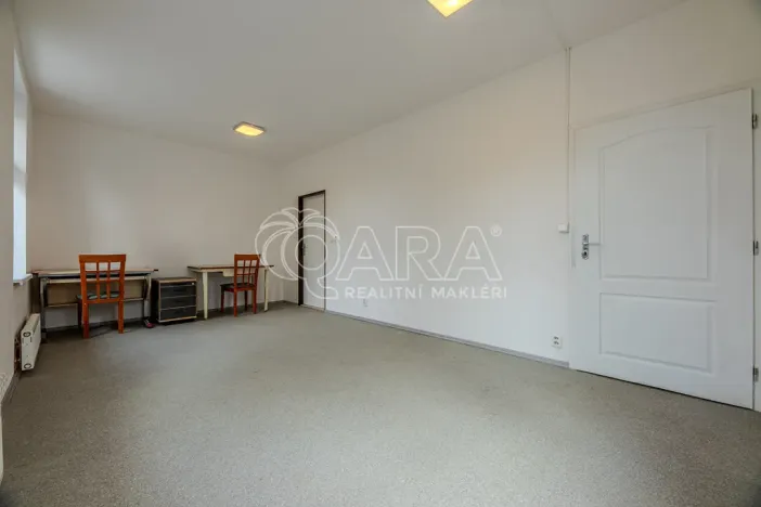 Pronájem kanceláře, Vestec, Vestecká, 252 m2