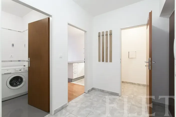 Prodej bytu 2+kk, Praha - Letňany, Bechlínská, 53 m2