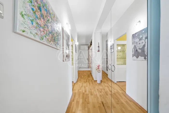 Prodej bytu 3+1, Olomouc - Slavonín, Jižní, 75 m2