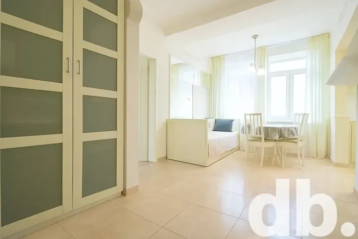 Prodej bytu 2+kk, Karlovy Vary, Vřídelní, 61 m2