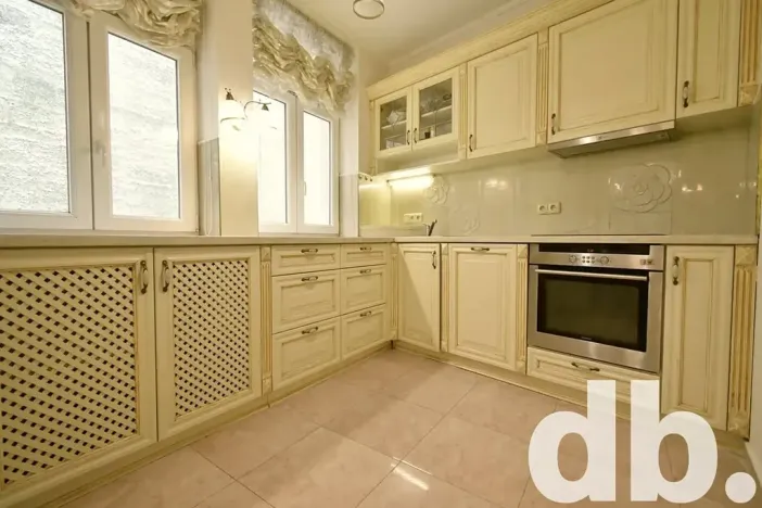 Prodej bytu 2+kk, Karlovy Vary, Vřídelní, 61 m2